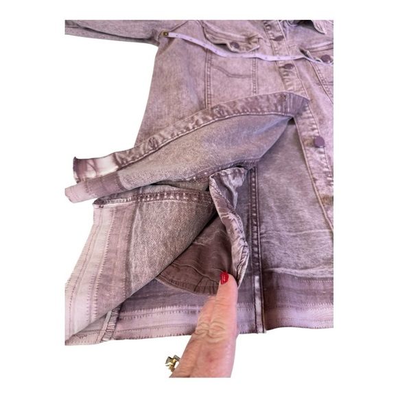 LOGO by Lori Goldstein Button Front Denim Jacket Released Hem Vintage Purple - Picture 13 of 16